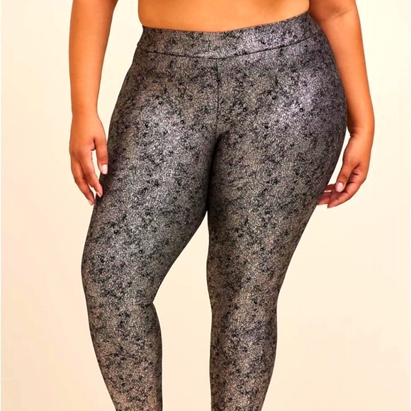 ❤️NWT VINTAGE TORRID LEGGING - SHINY FOIL CRACKLE PRINT GUNMETAL GRAY PLUS SIZE - Picture 3 of 12